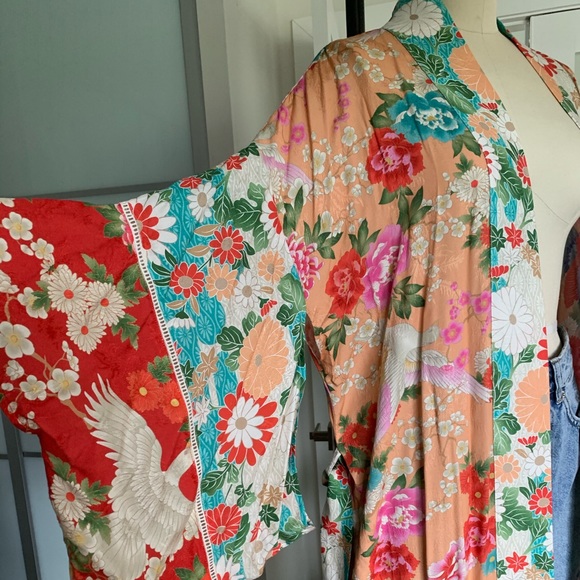 Spell Delilah Patchwork Maxi Kimono in Ruby - Picture 3 of 5